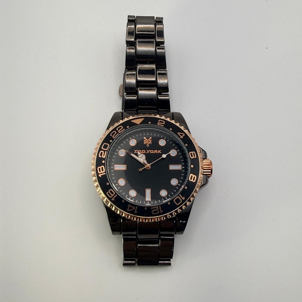Zoo York Black & Rose Gold Men's Quartz Wrist Watch Stainless Steel Back